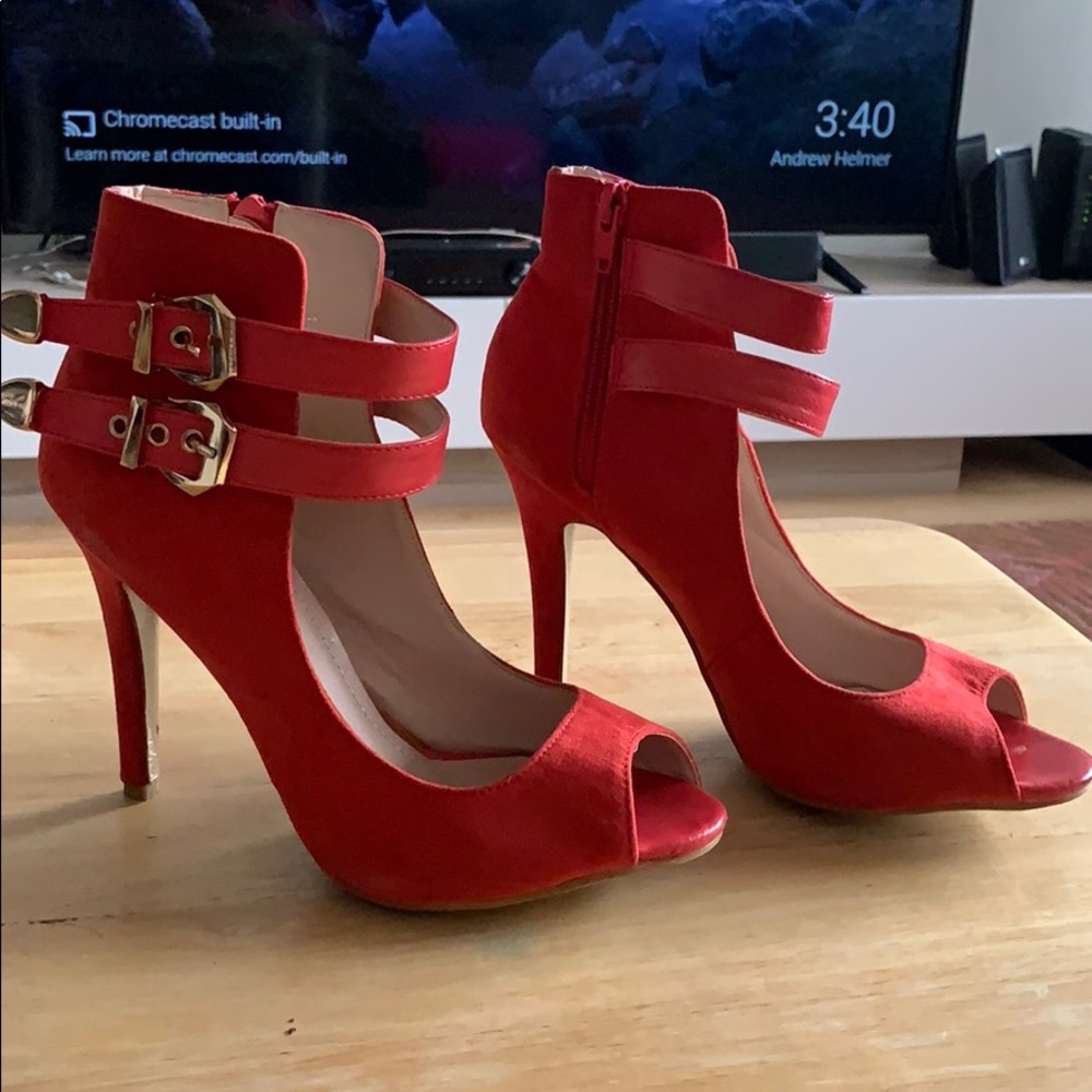 AKIRA Red suede heels